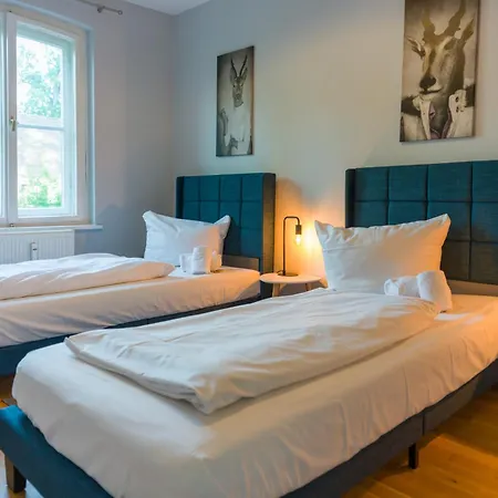 Apartamento Urbanes Apartment- 3 Schlafzimmer- 6 Personen- Balkon- Parkplatz- Wlan- Waschmaschine *